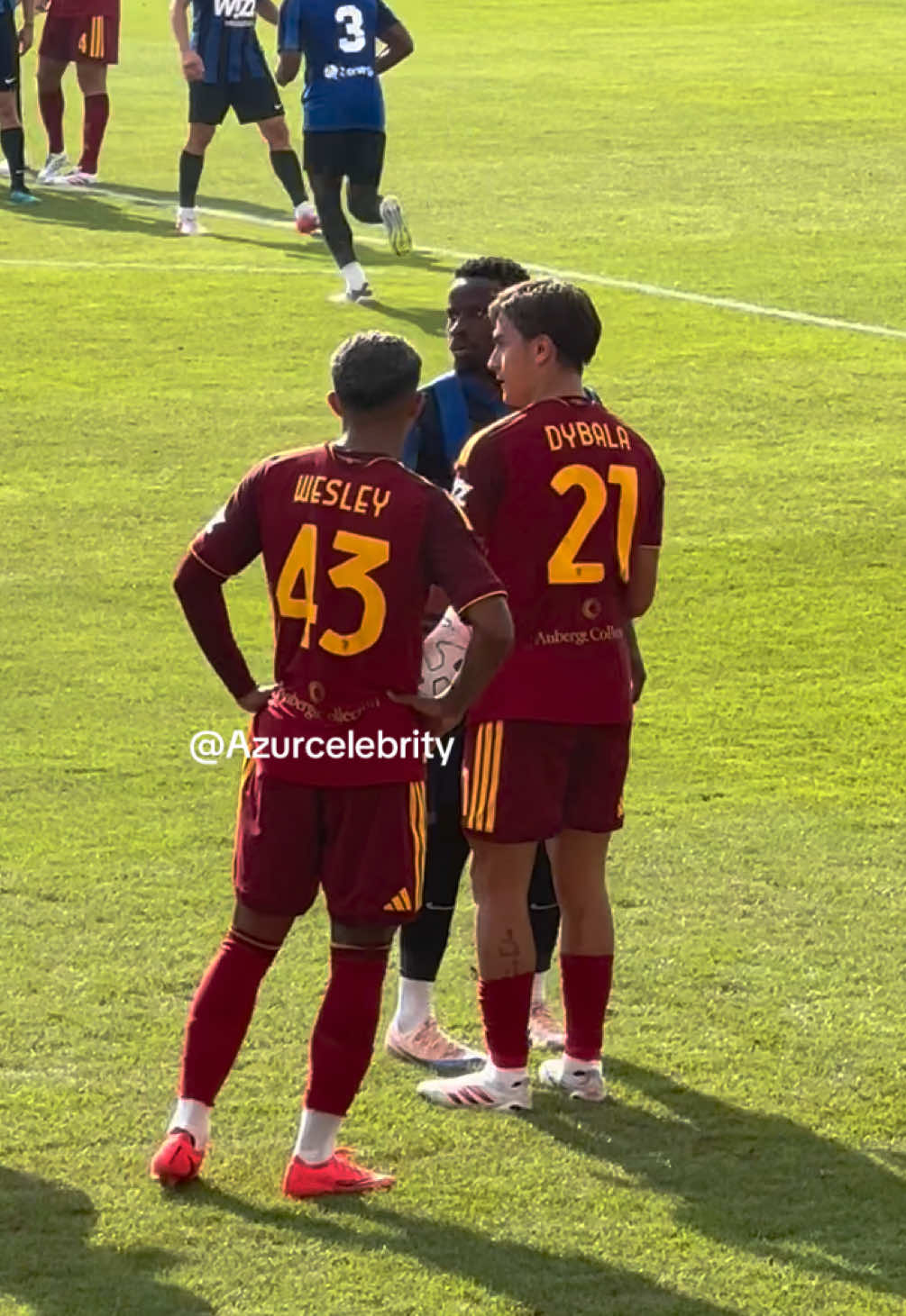 @azurcelebrity