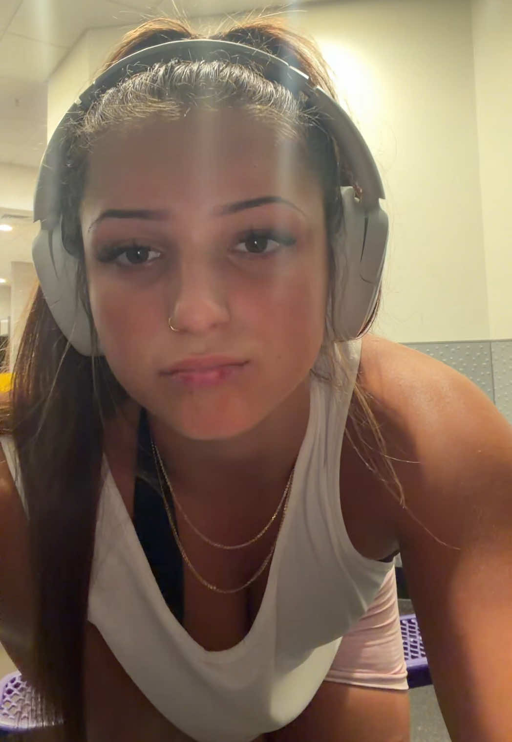 @hi