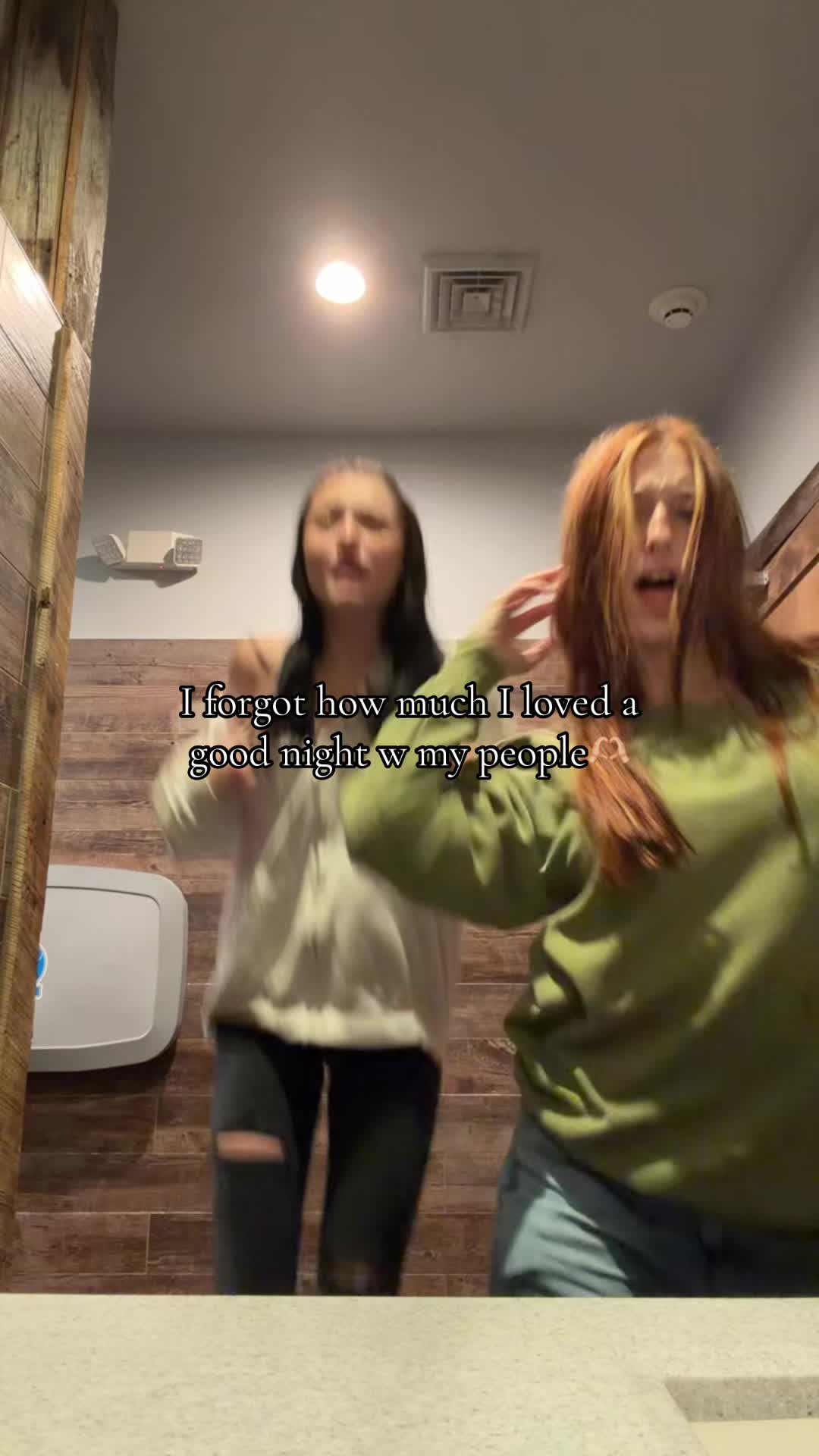 @moodyverr