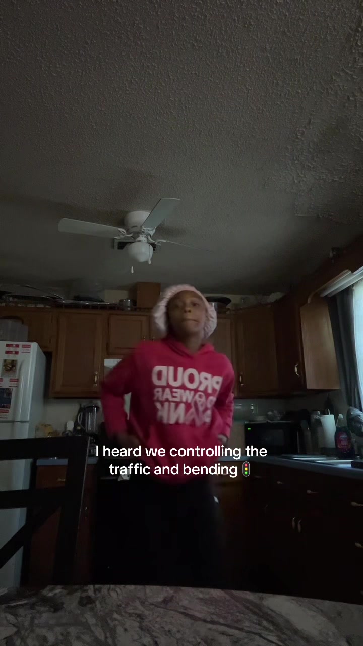@laurynn