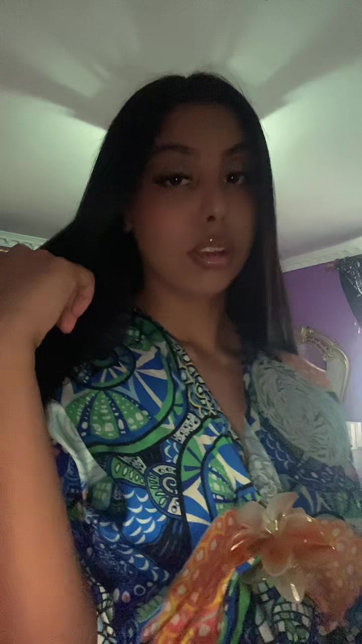 @𝑴𝒂𝒓𝒊𝒂_𝑹𝒐𝒎𝒊𝒄𝒂
