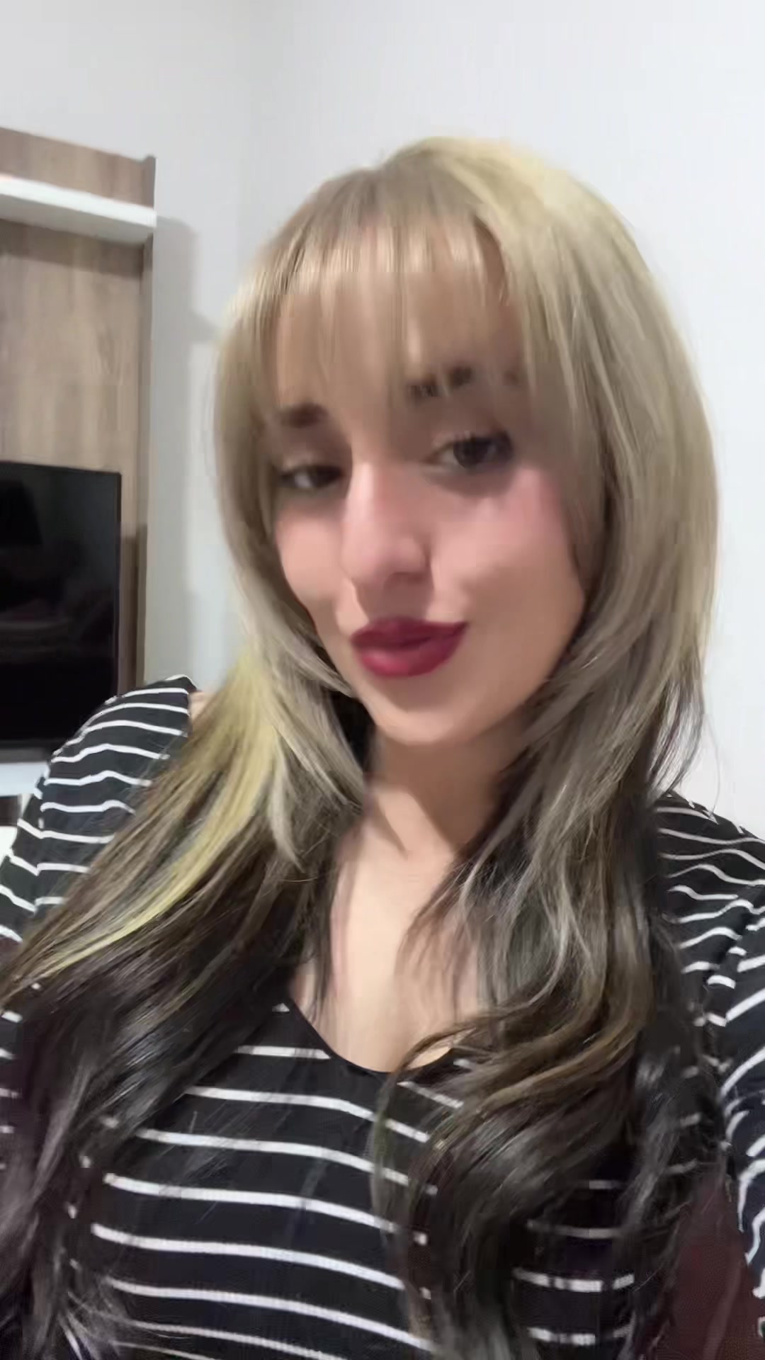 @YellowDark Swan