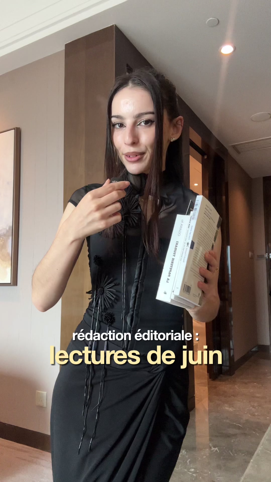@whoisconstance