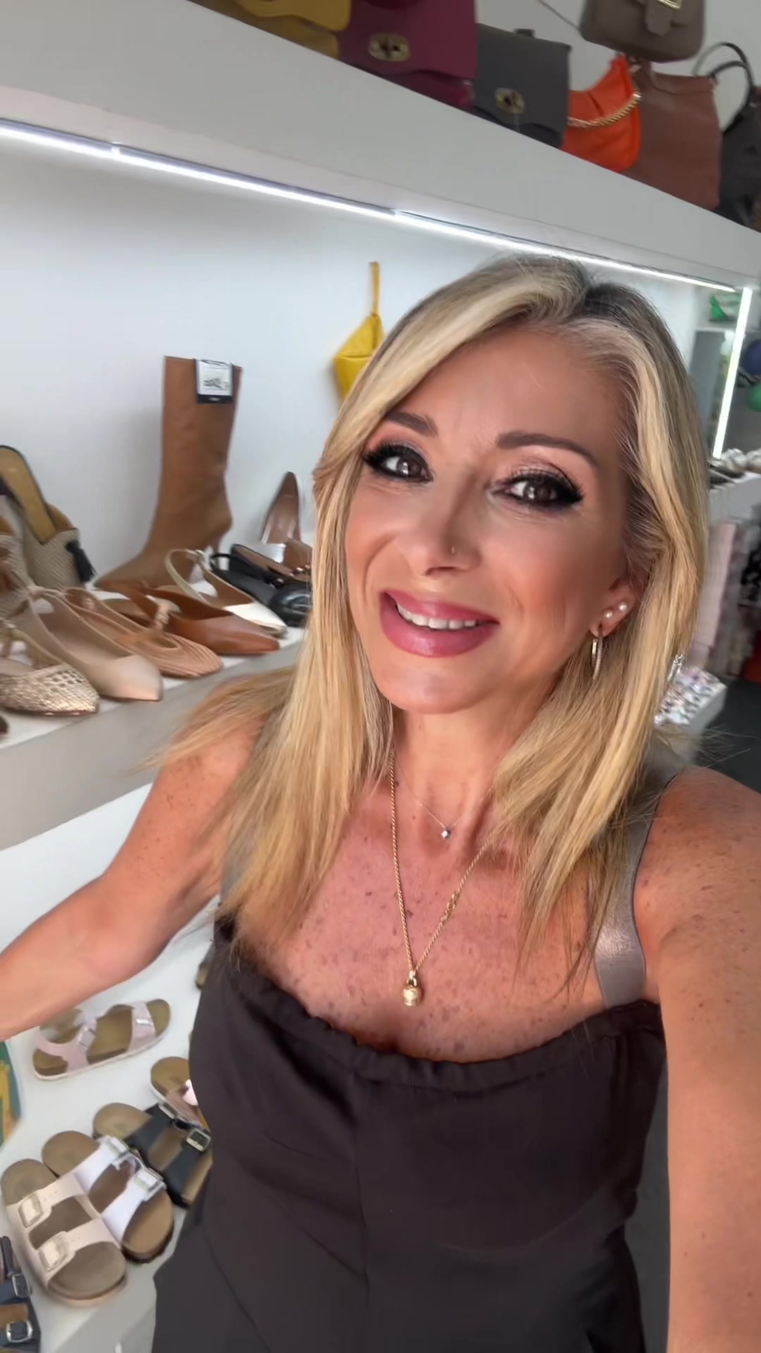 @LA REGINA DELLE SCARPE