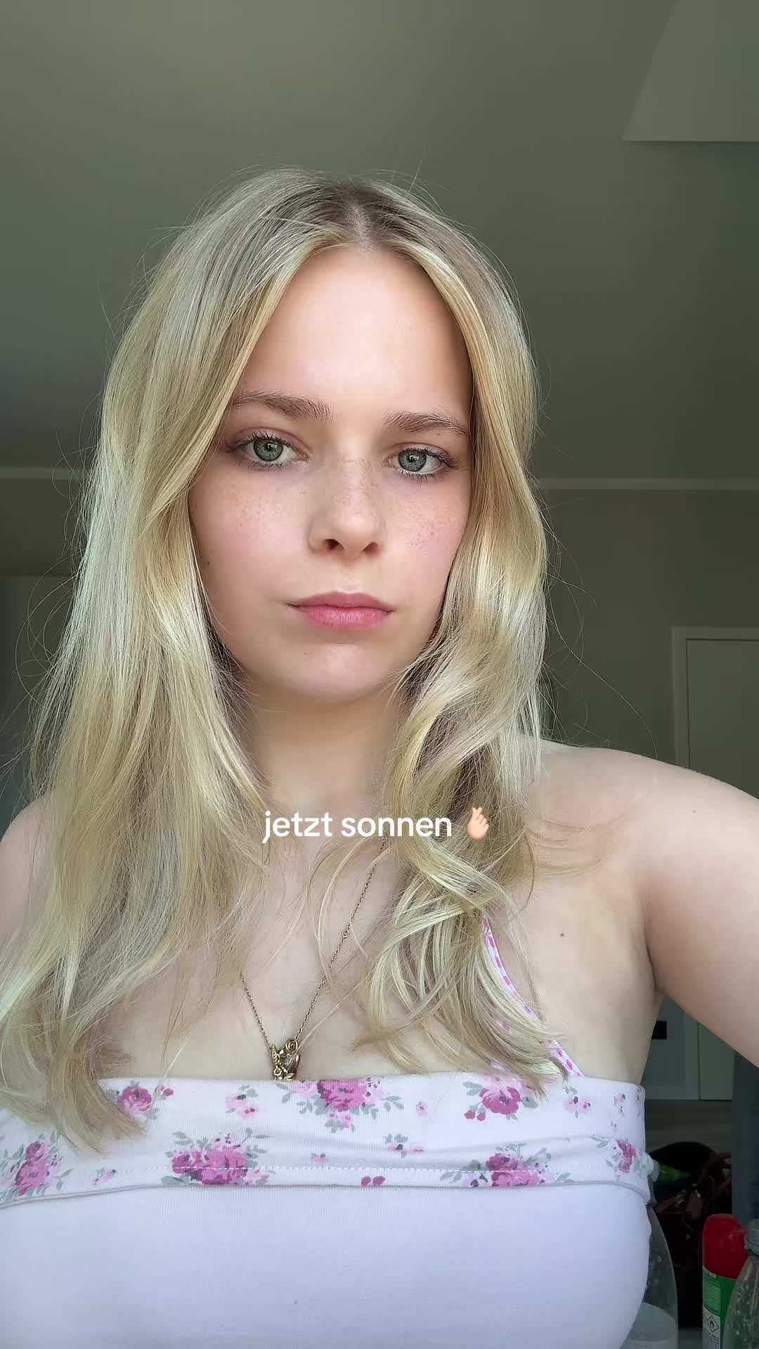 @sarah