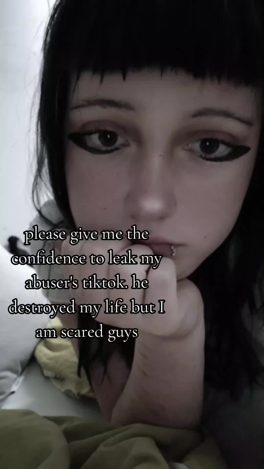 @🖤 виола 🖤