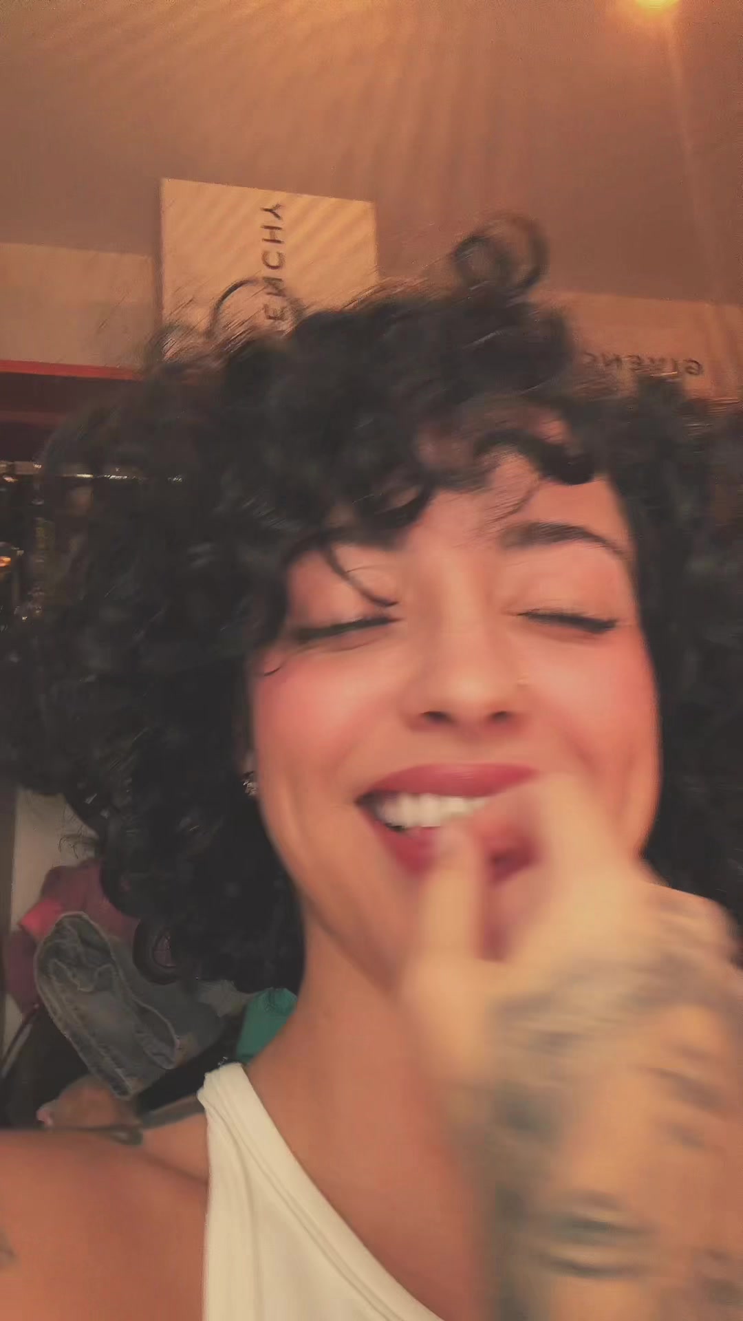 @Malu Trevejo