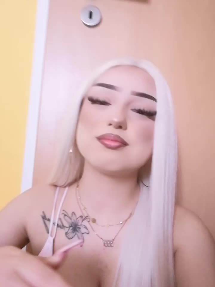 @𝒜𝒹𝒿𝒶𝒶𝒶𝒶🍓