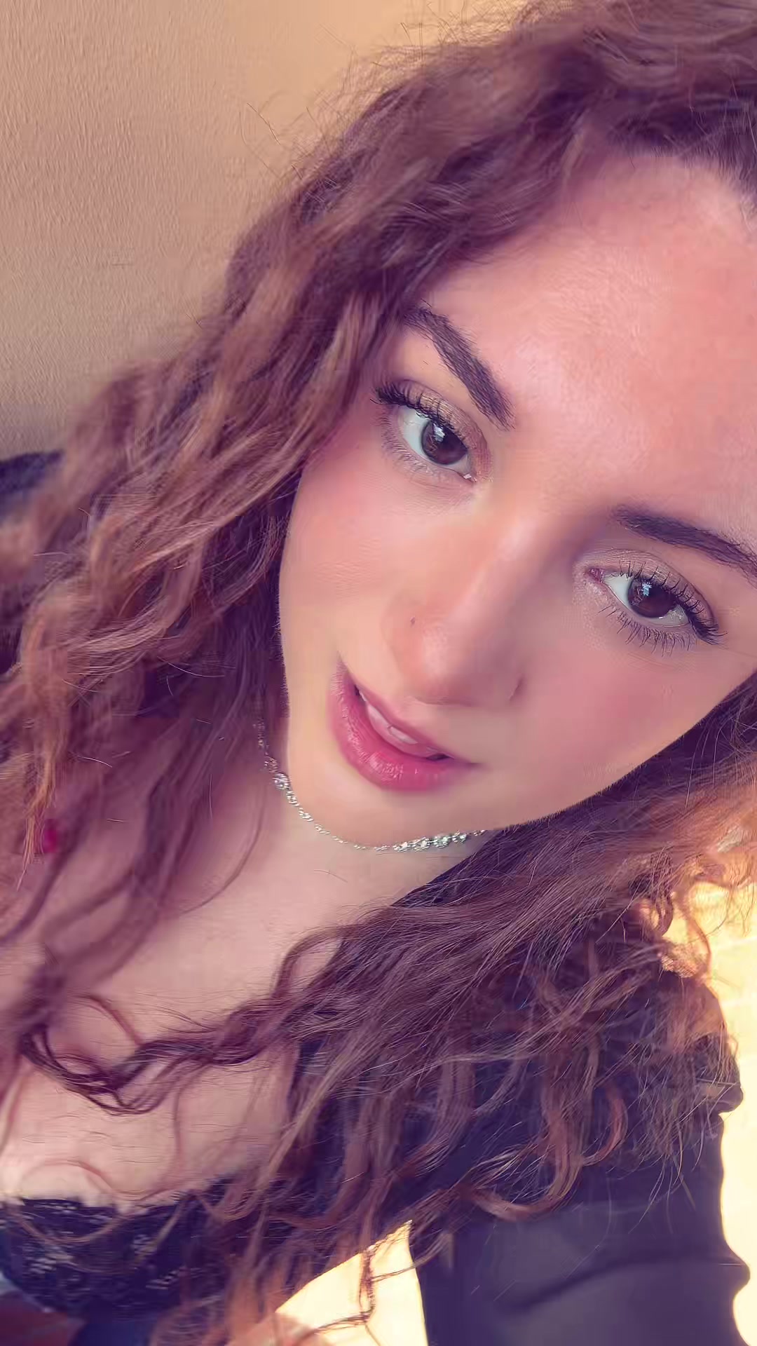 @lavirgy001