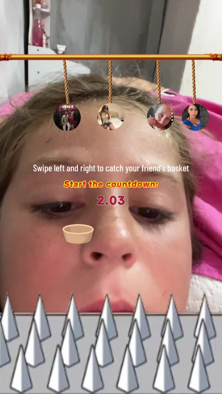 @angela_molly
