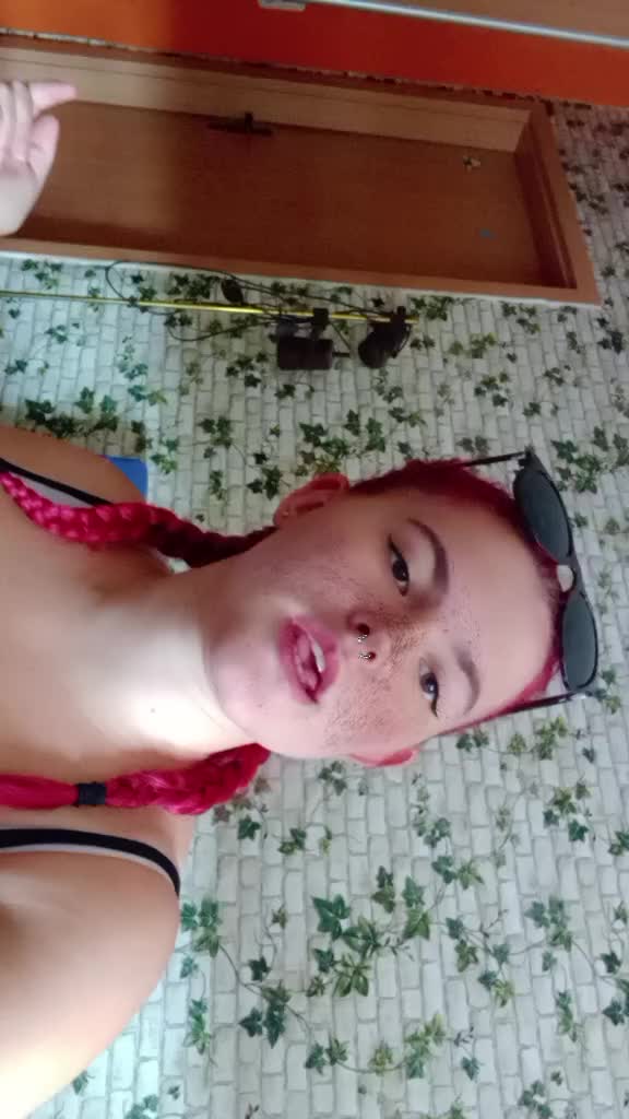 @Julie.ist_eingirl
