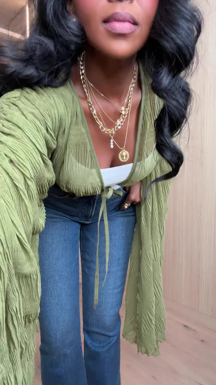 @Kira | Amazon Fashion Finds