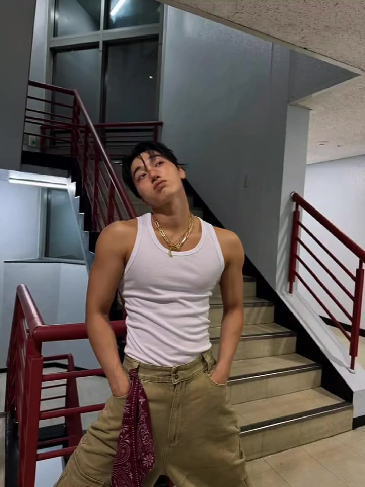 @straight_men