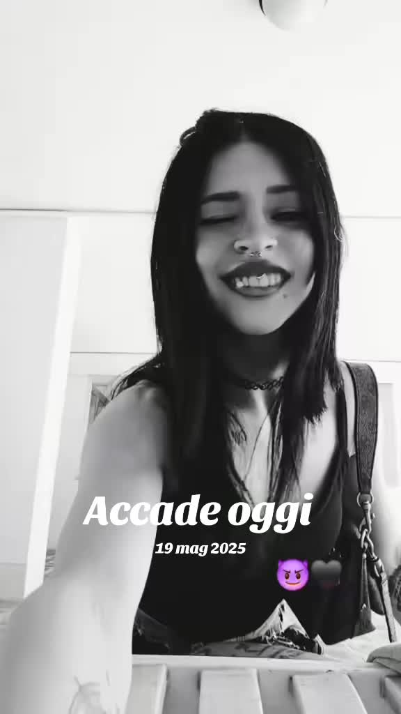 @Jeyy