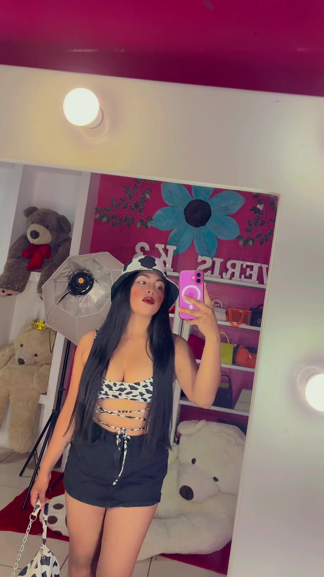 @Ver&iuml;ss Lopez 🦋