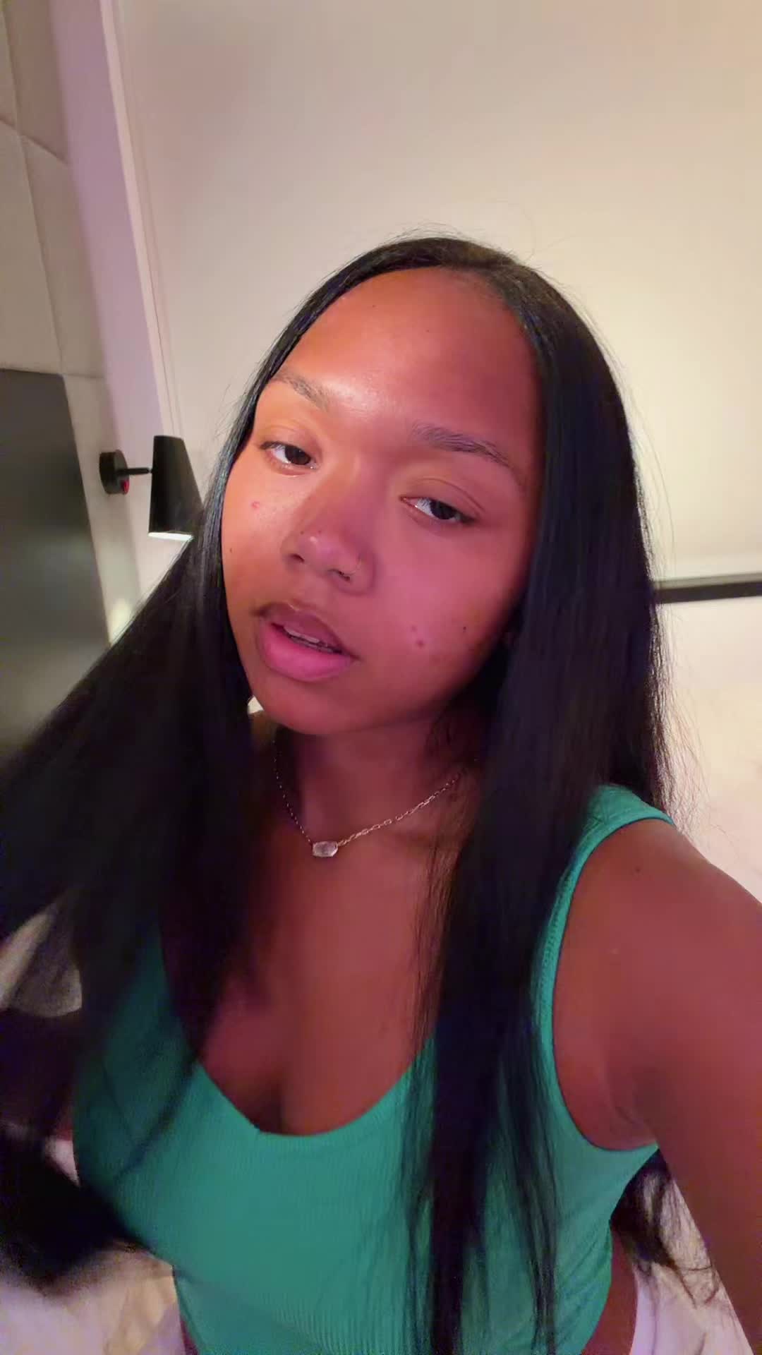 @arajenee