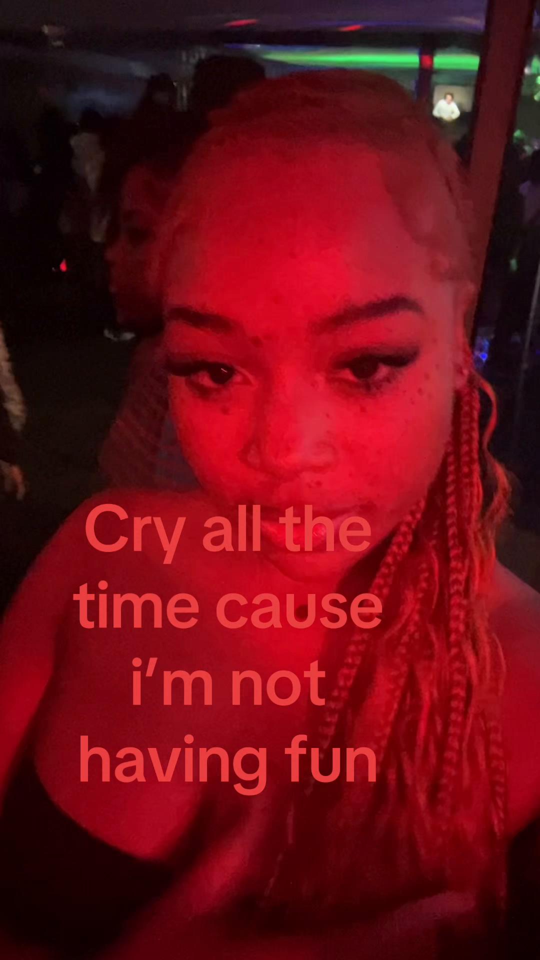 @👩🏽&zwj;🦰