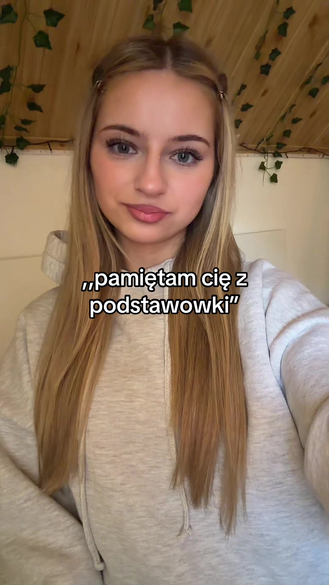 @⋆𝓞𝓵𝓪⋆