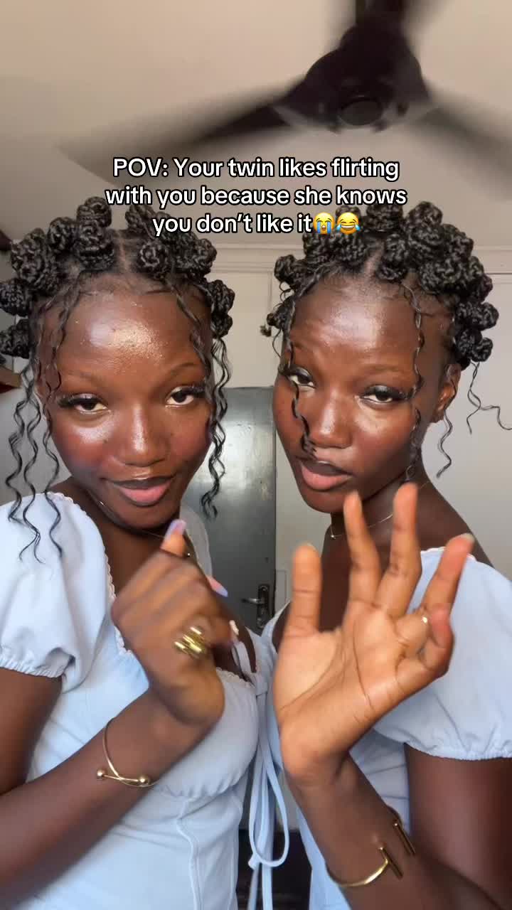 @Mirror_Twins👯♀️