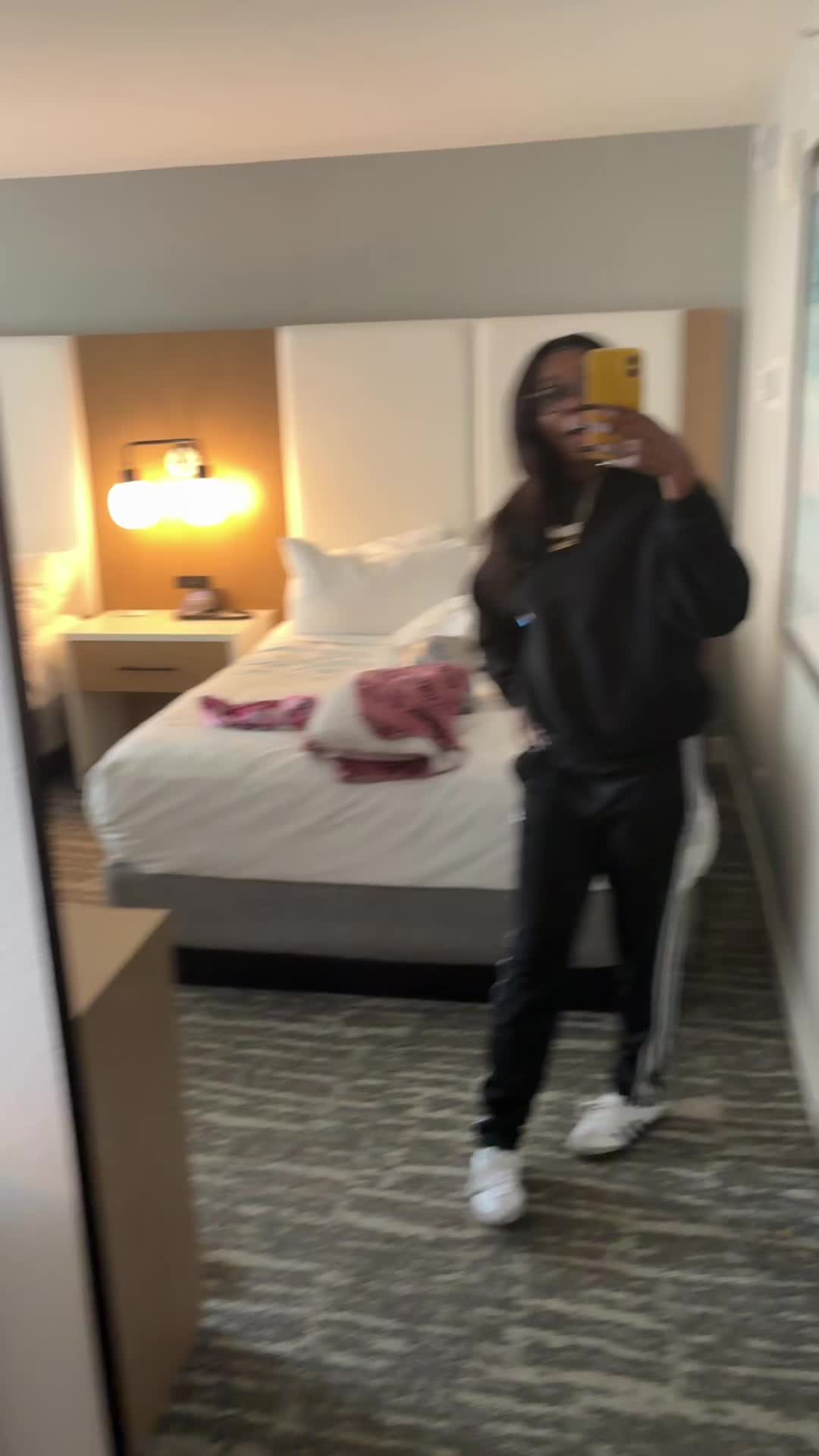 @niyaktoprivate