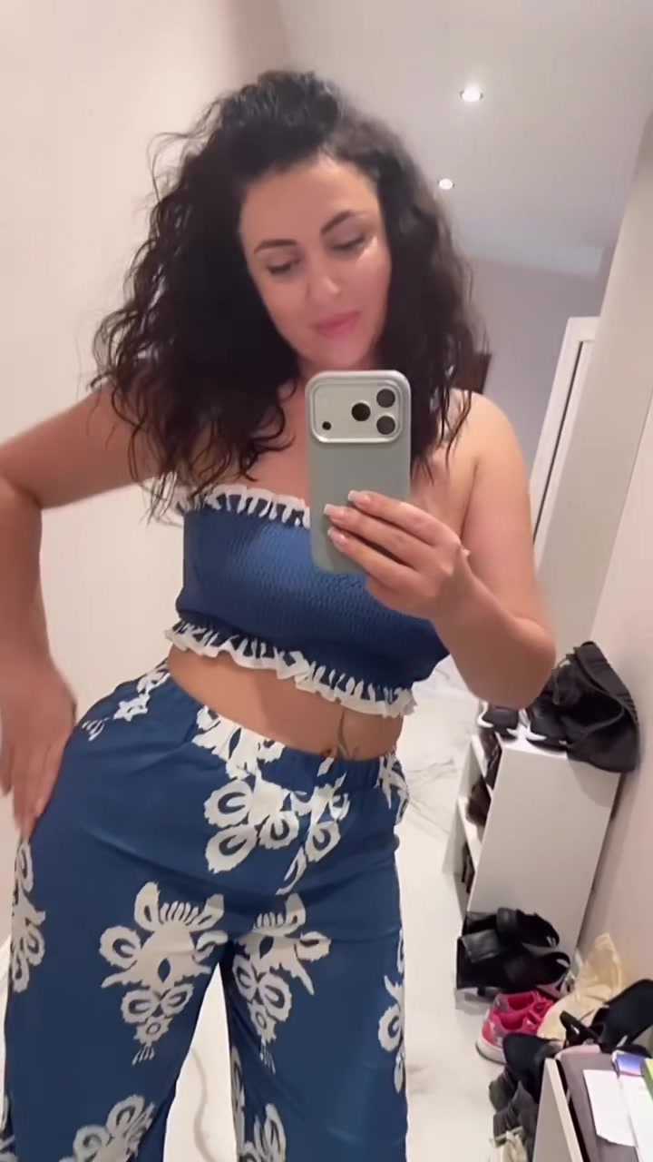 @Lalə Mirzayeva