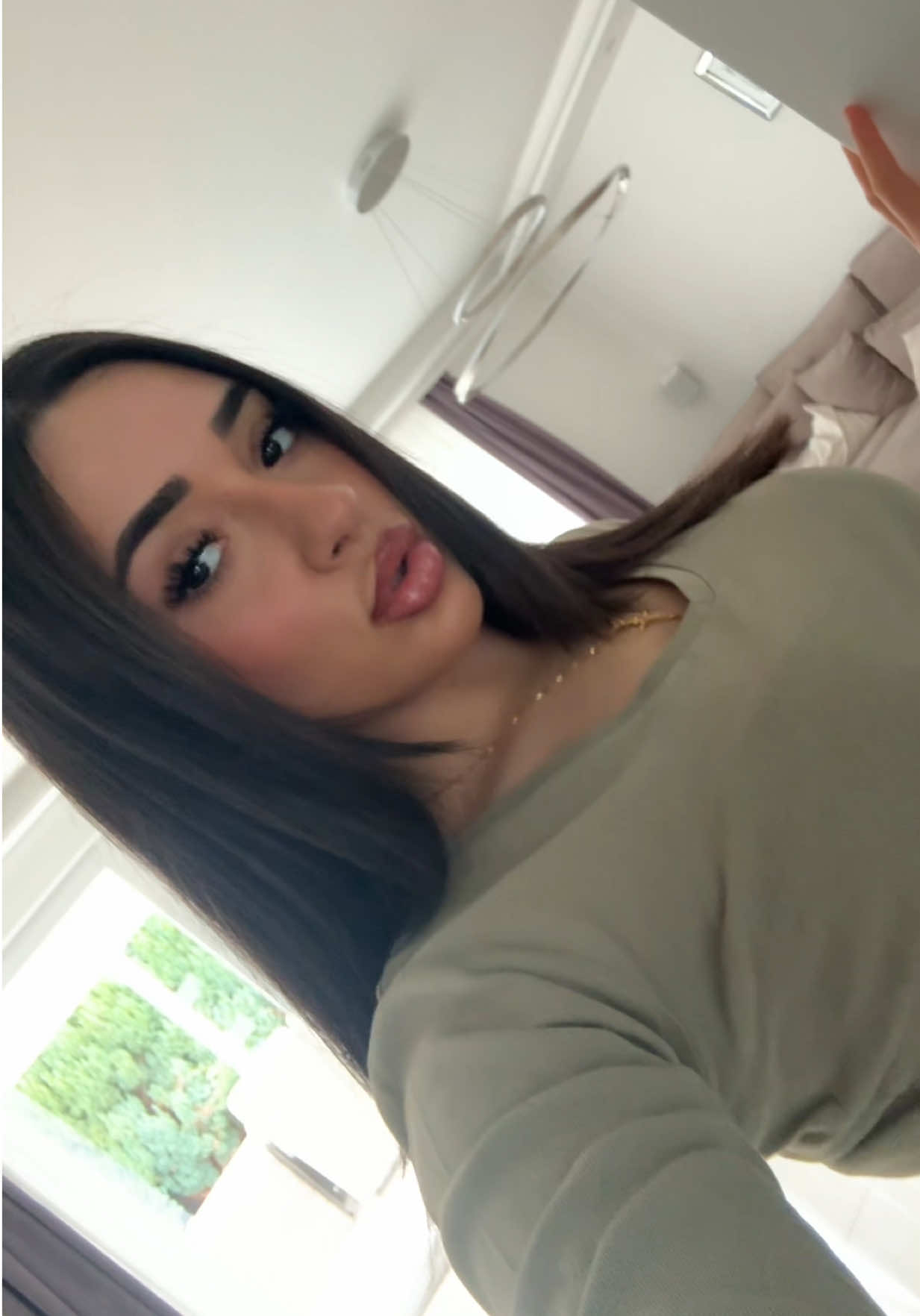 @lo