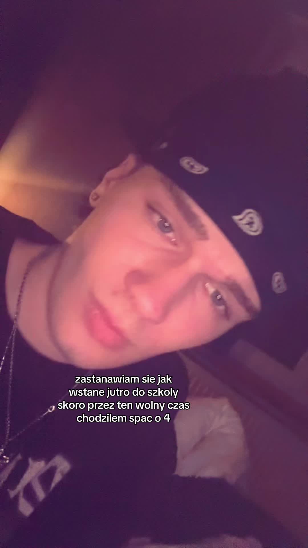 @wojtek