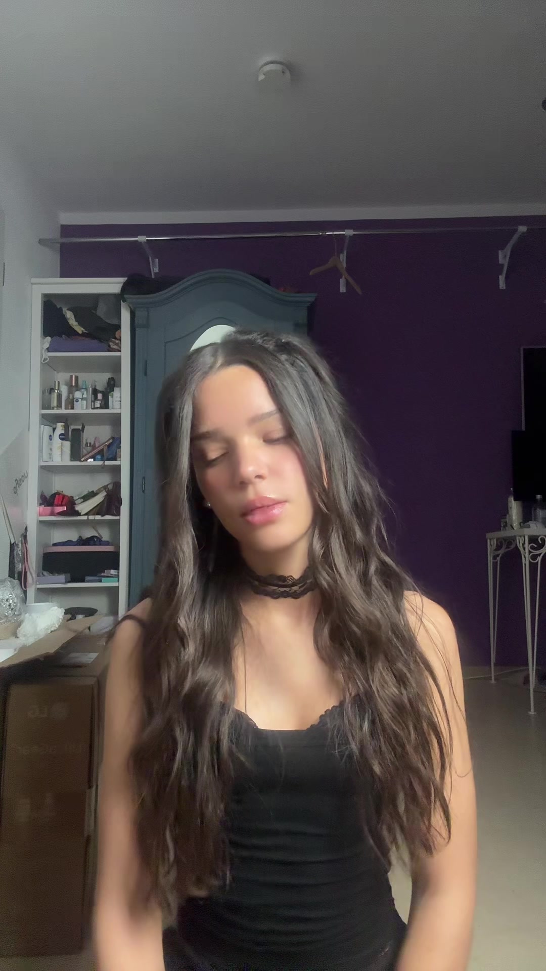 @modelazrajones