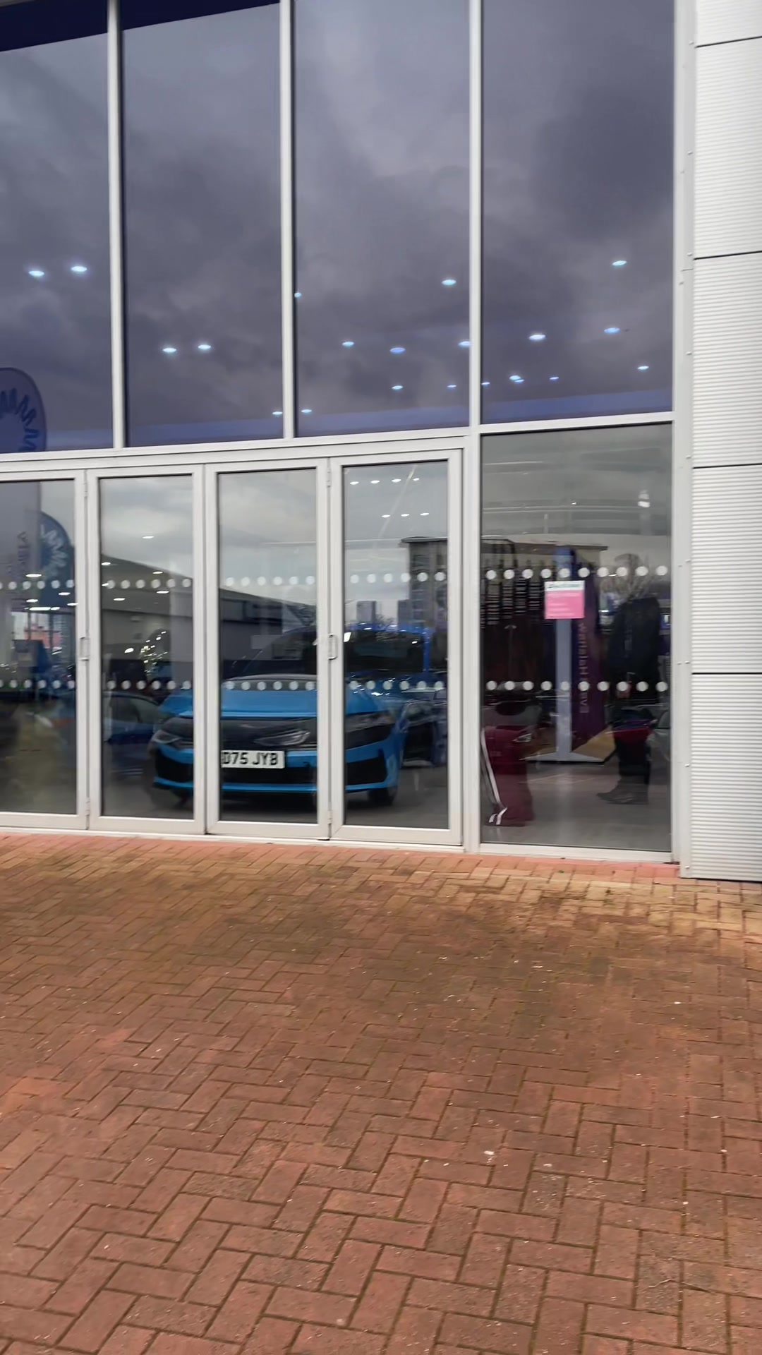 @Classics and supercars