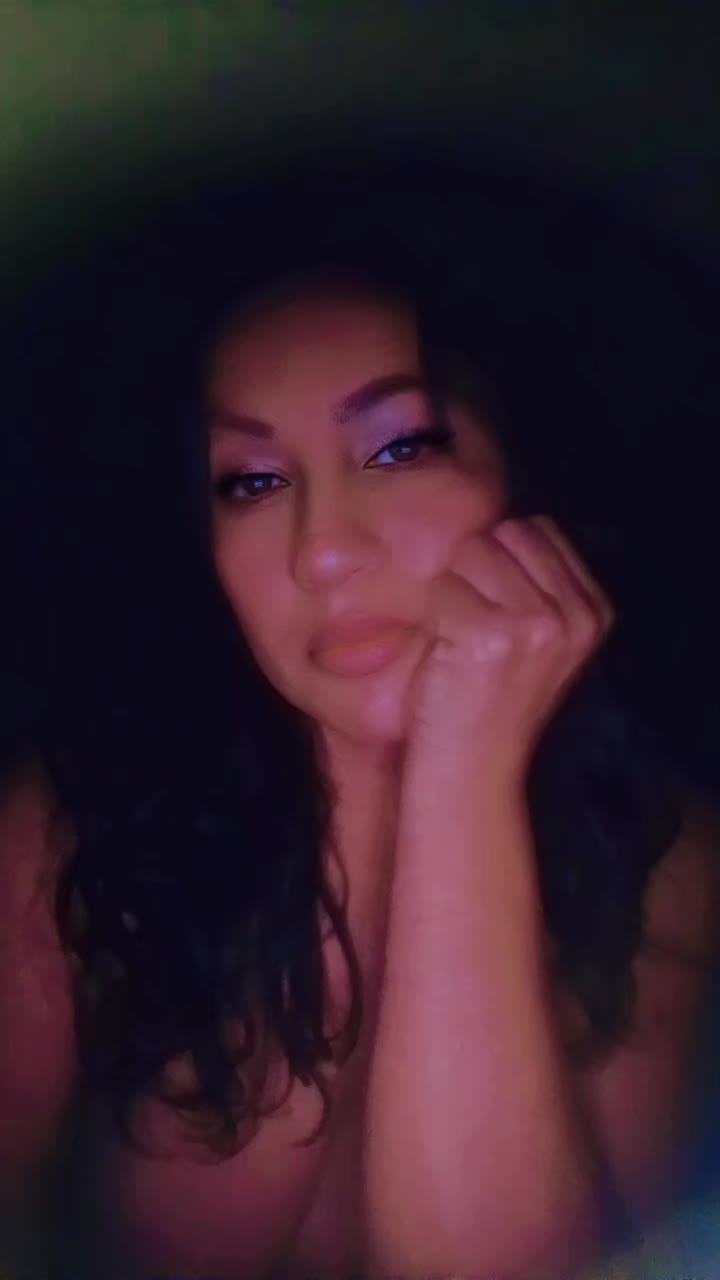 @lady.