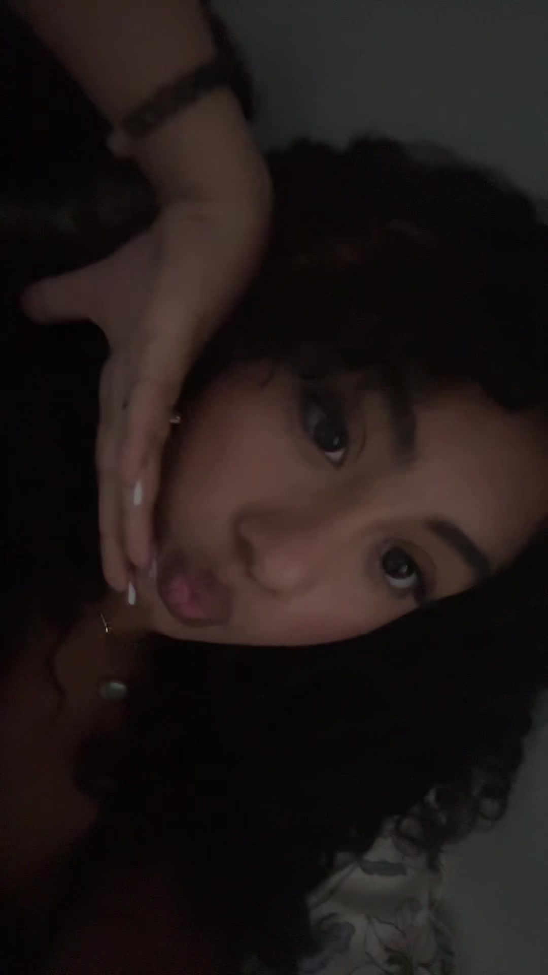 @e