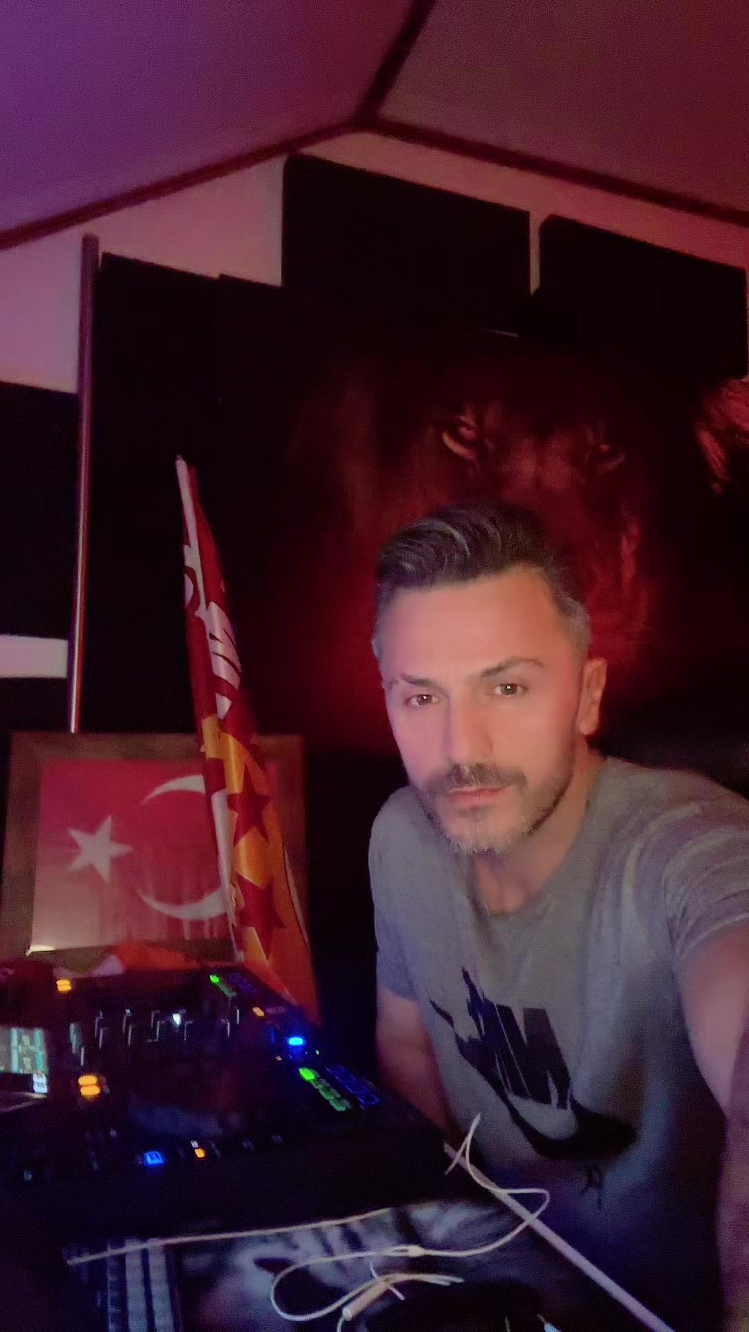 @DJSONER