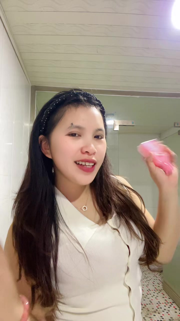 @FITRI DI CHINA🇨🇳🇮🇩