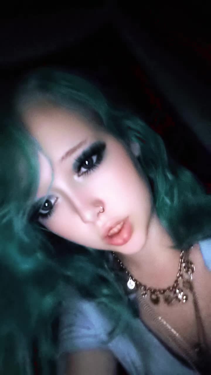 @𖣂Emma🧡💚