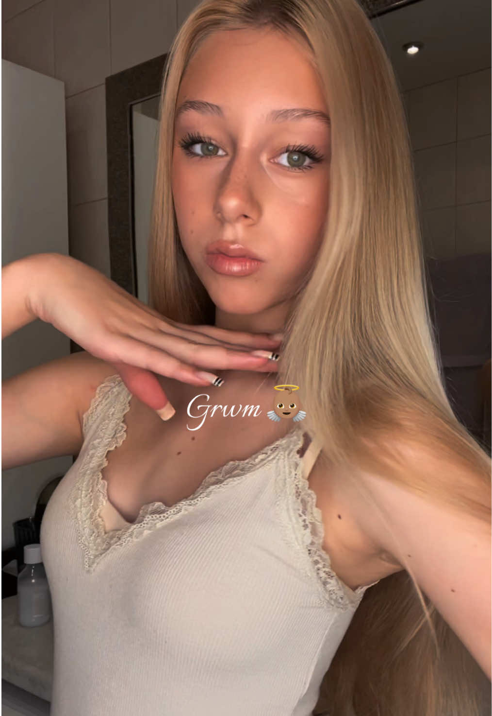 @Элечка👼🏽