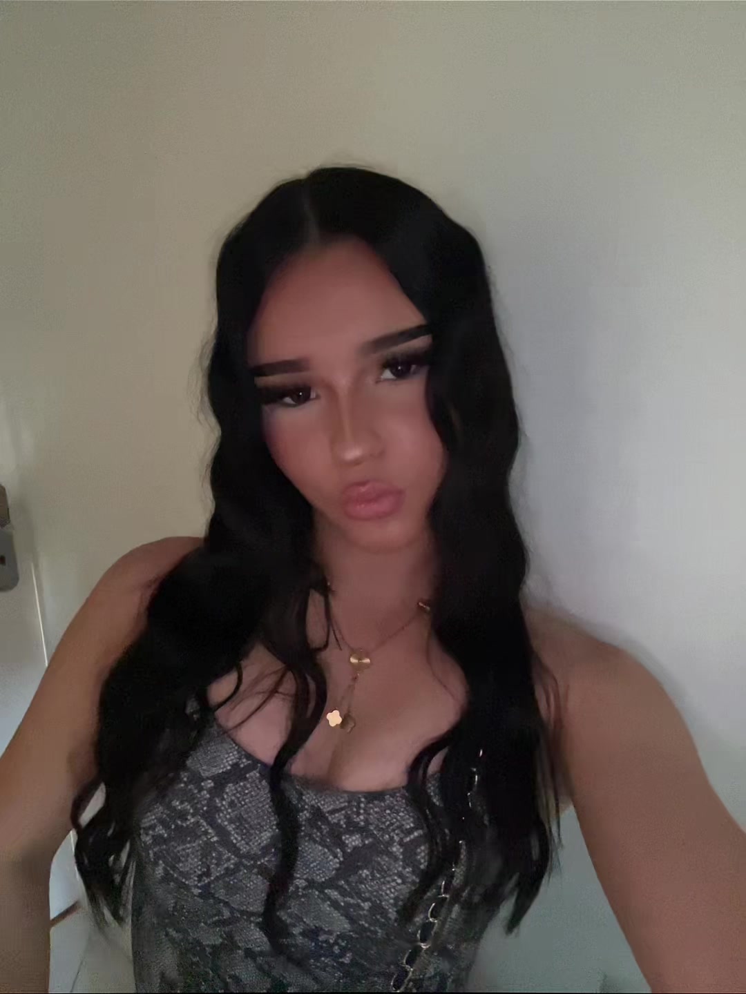 @𝐍𝐢𝐤𝐨𝐥 ᶠᶠᵐ