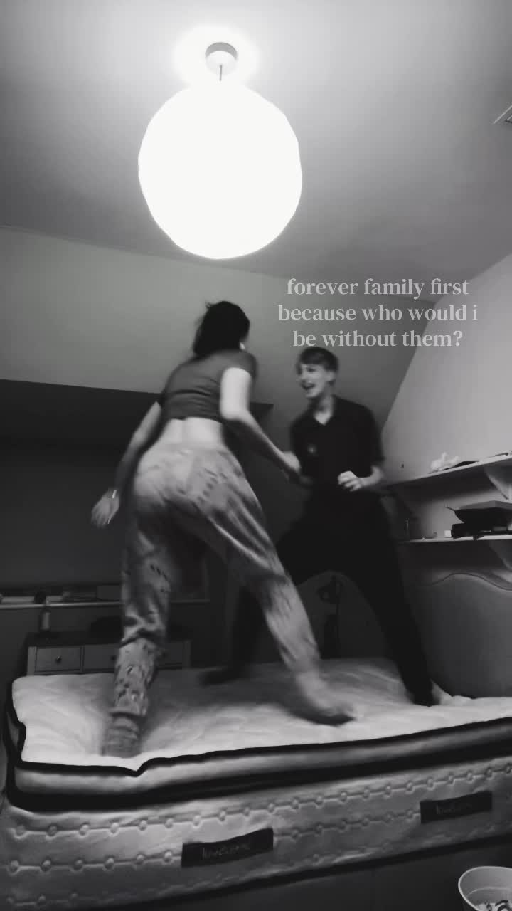 @𝓂𝒾𝒶𝒻𝒾𝓉𝓏𝓅𝒶𝓉𝓇𝒾𝒸𝓀