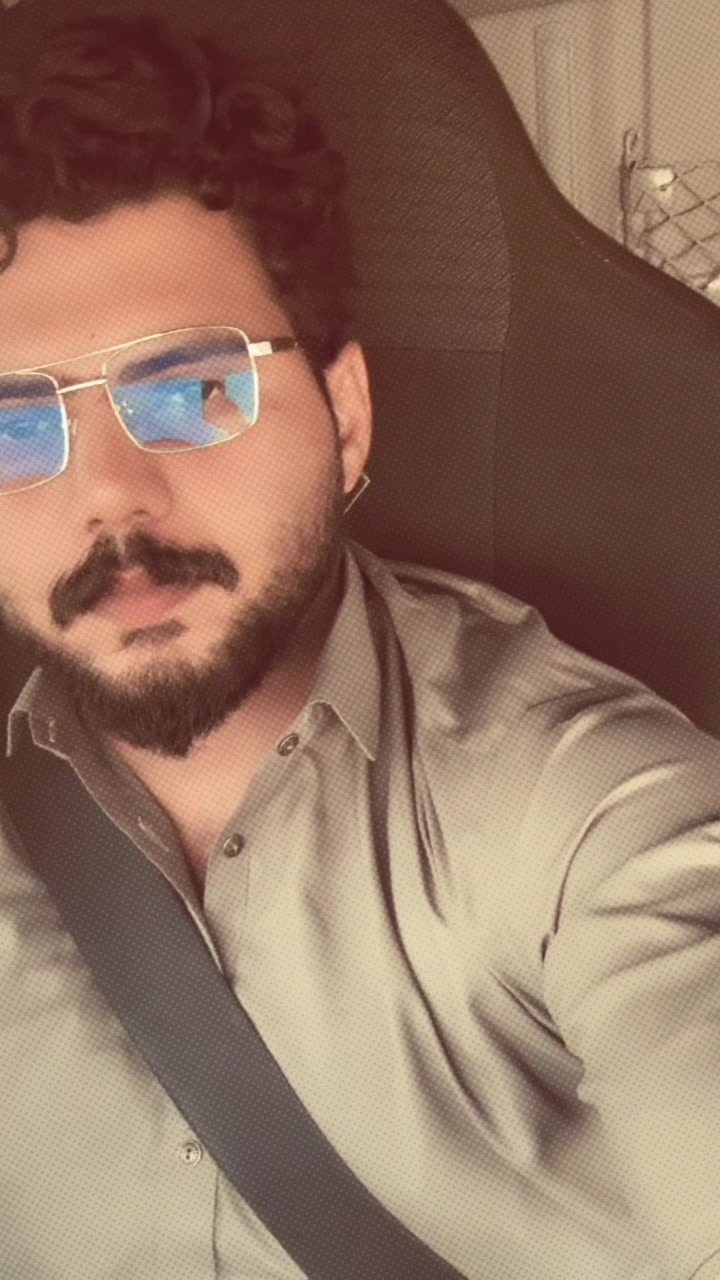@RajPuT🖤👀