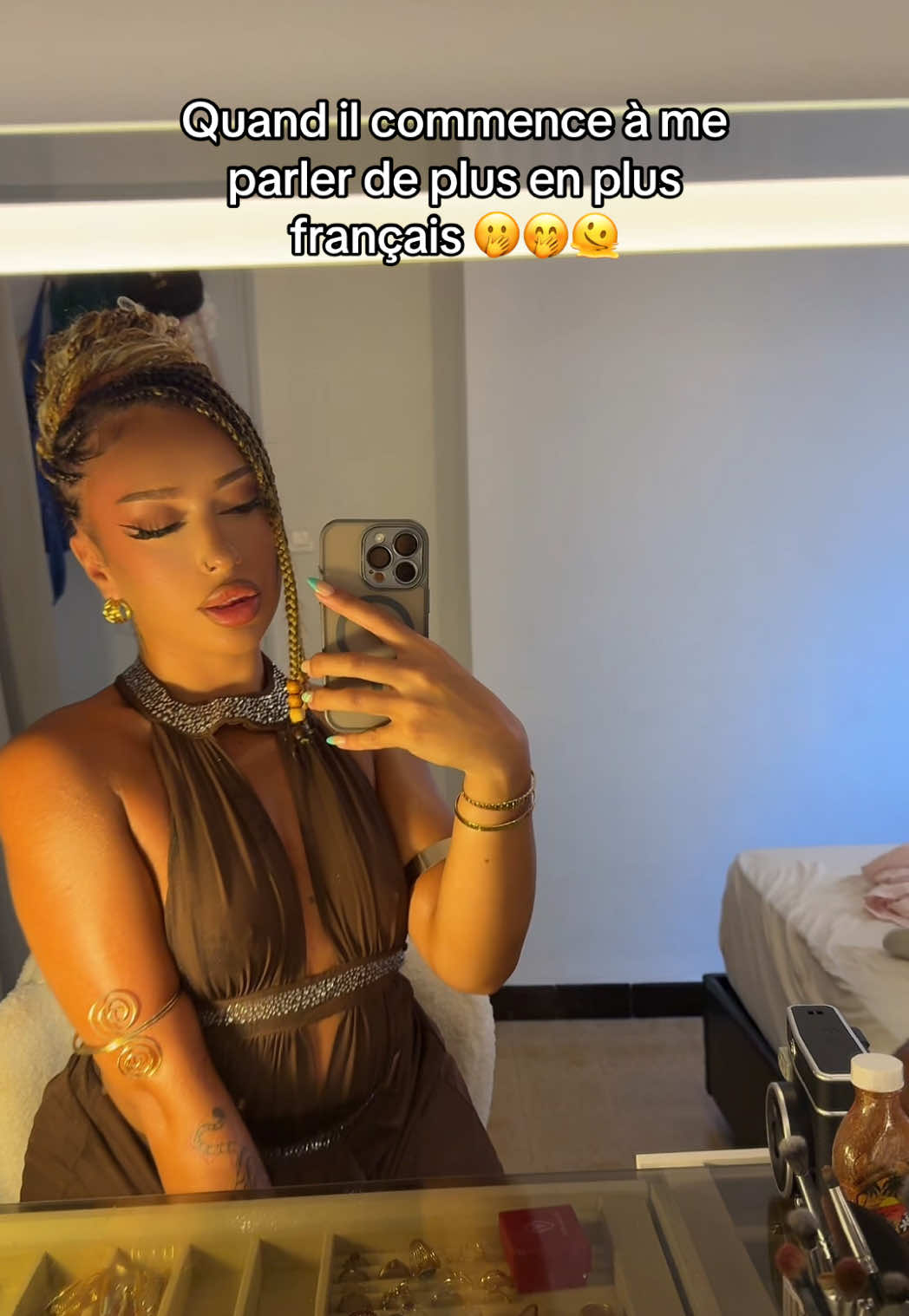 @kareineoff