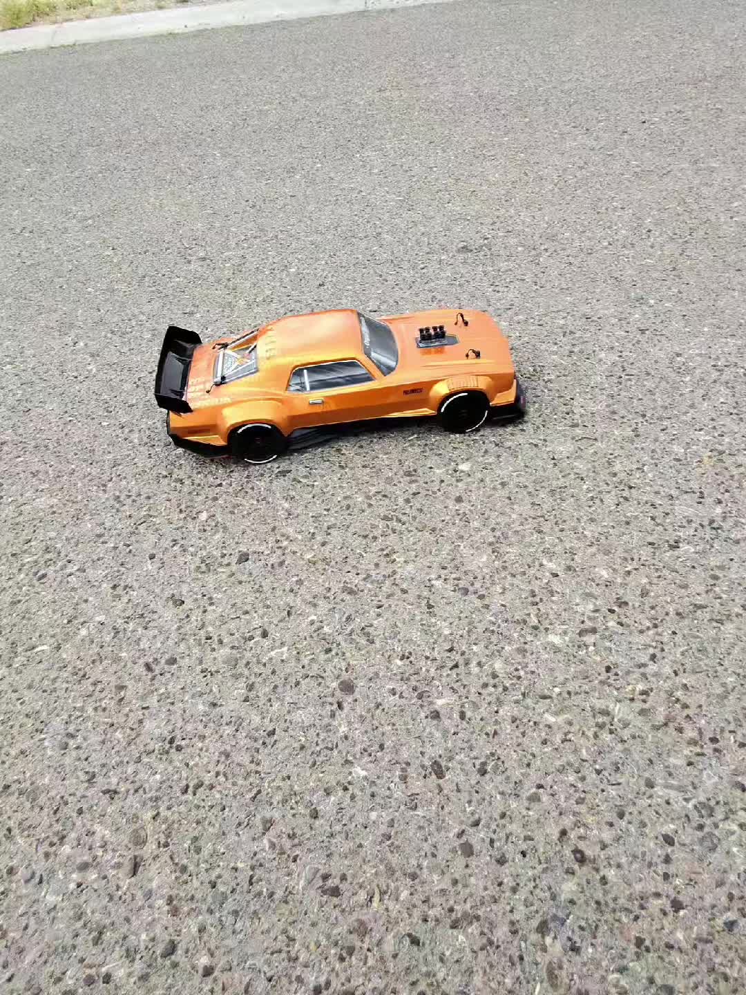 @chriscustoms