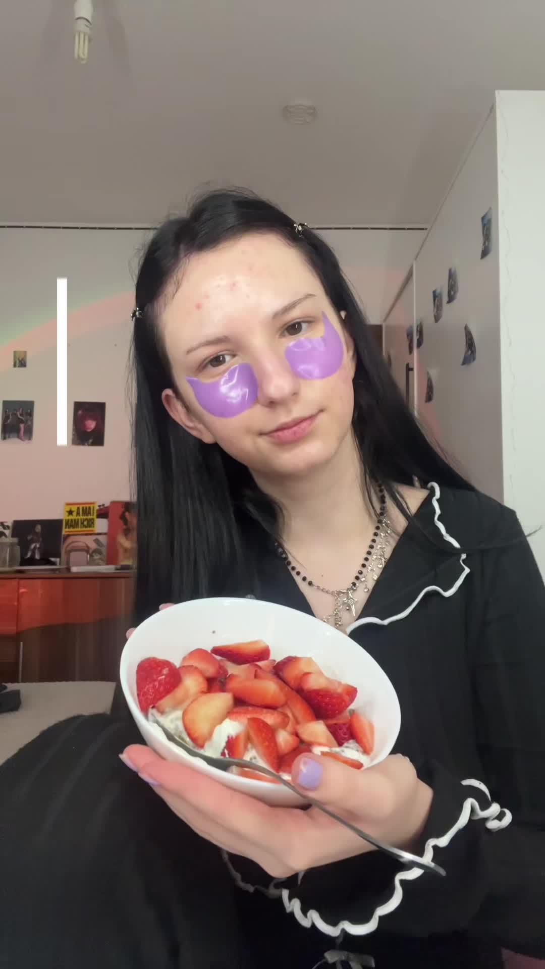 @ᴀɪᴅᴀ⁴²¹🍙