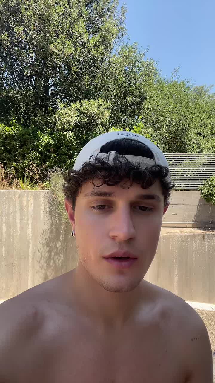 @leonardobasile_