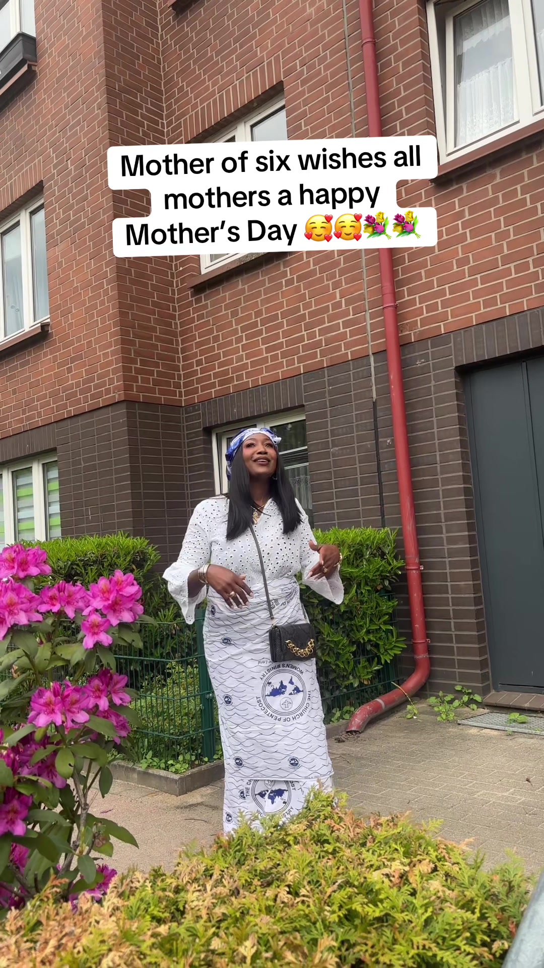 @Motherofsix