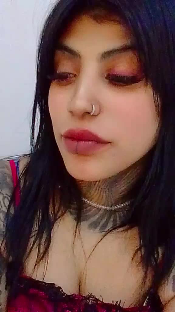 @මැනික්
