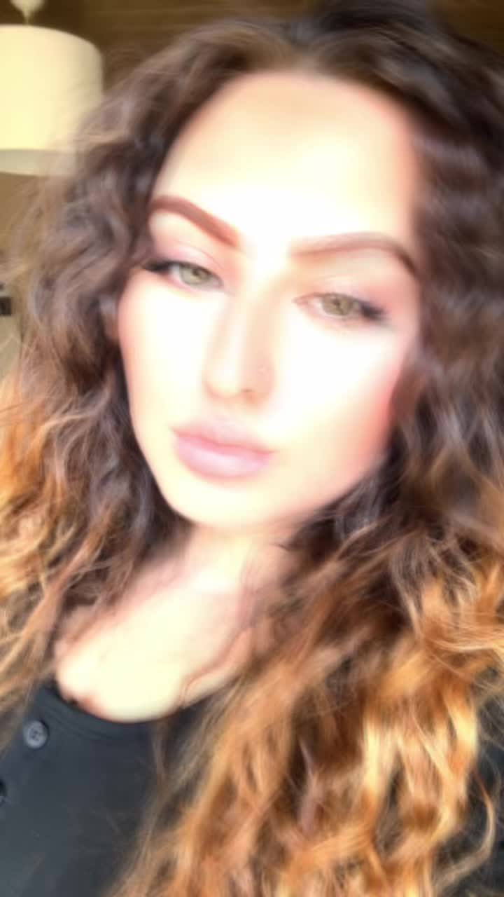 @<3