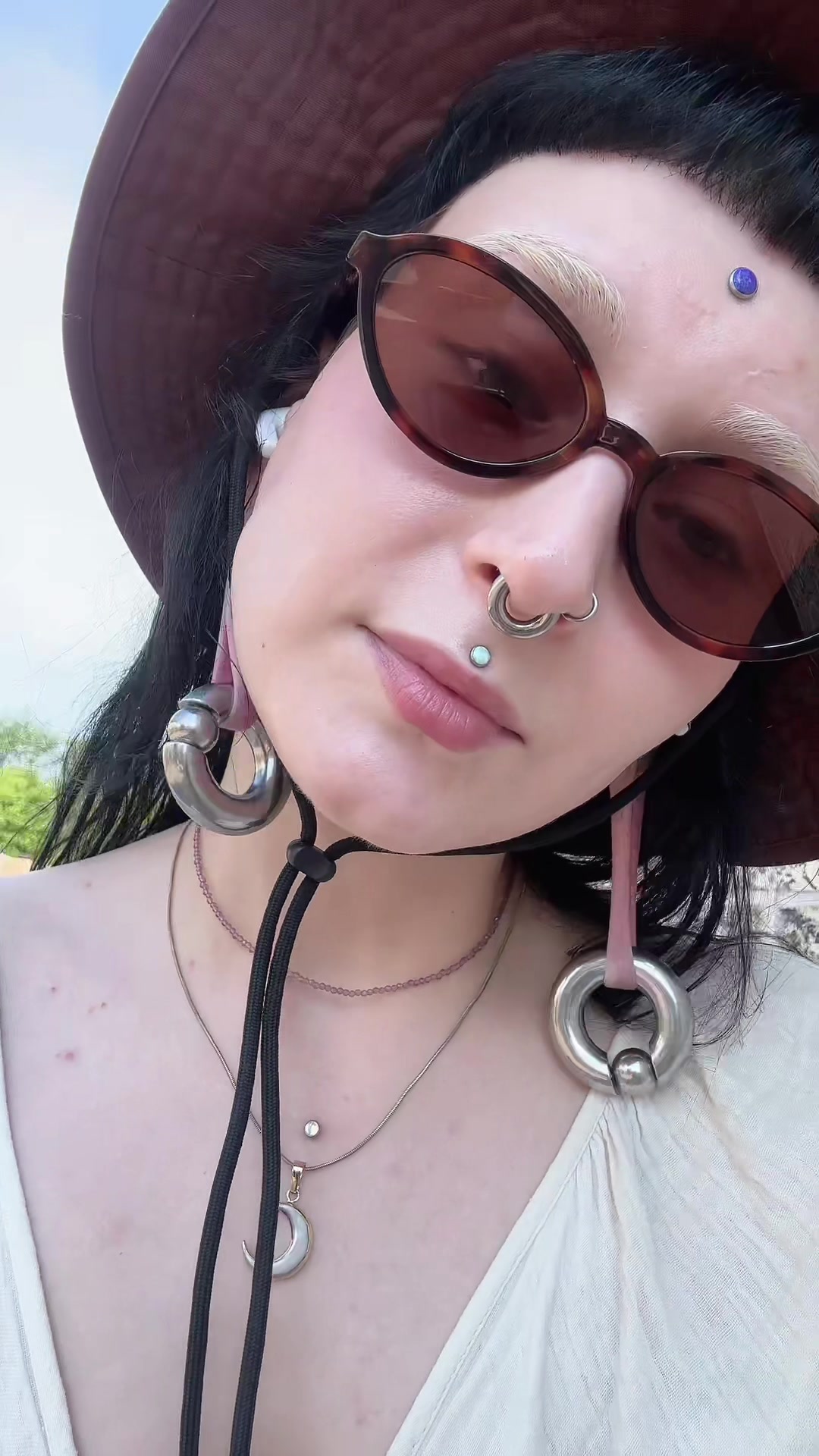 @eepy_emo
