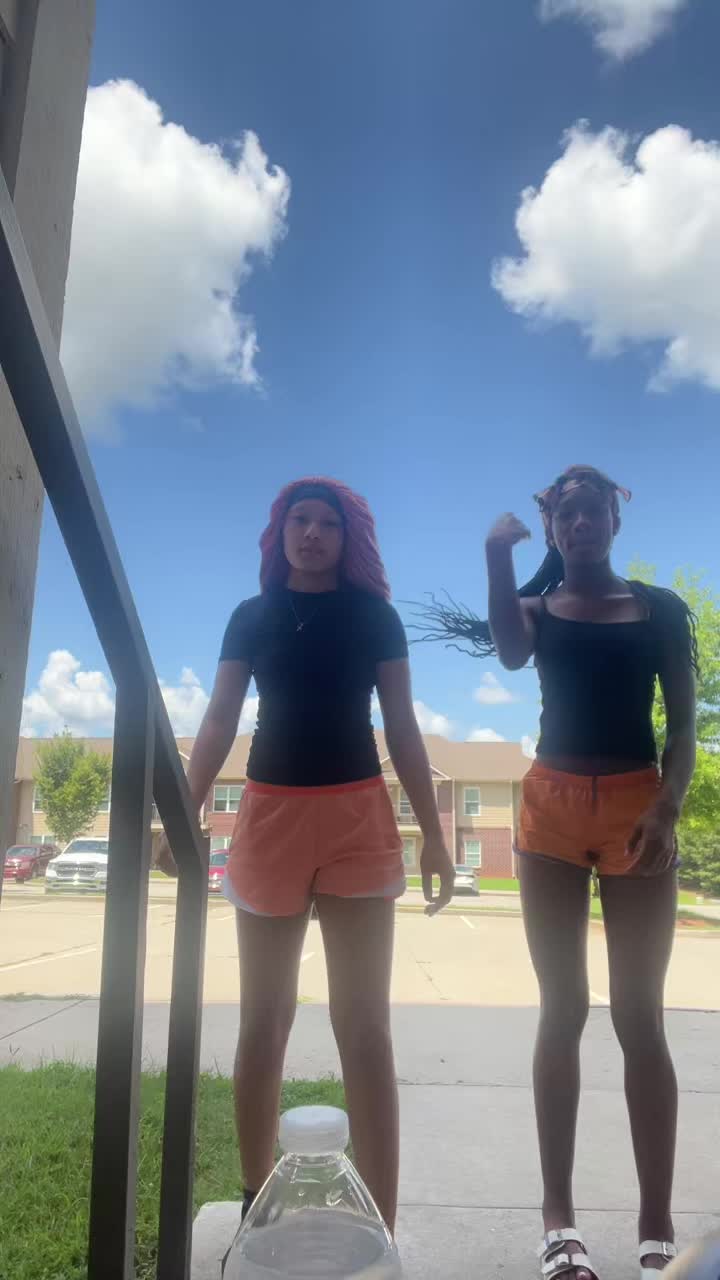 @💖😍𝓚𝓪𝓻𝓪 𝓞𝓯𝓯𝓲𝓬𝓪𝓵💖