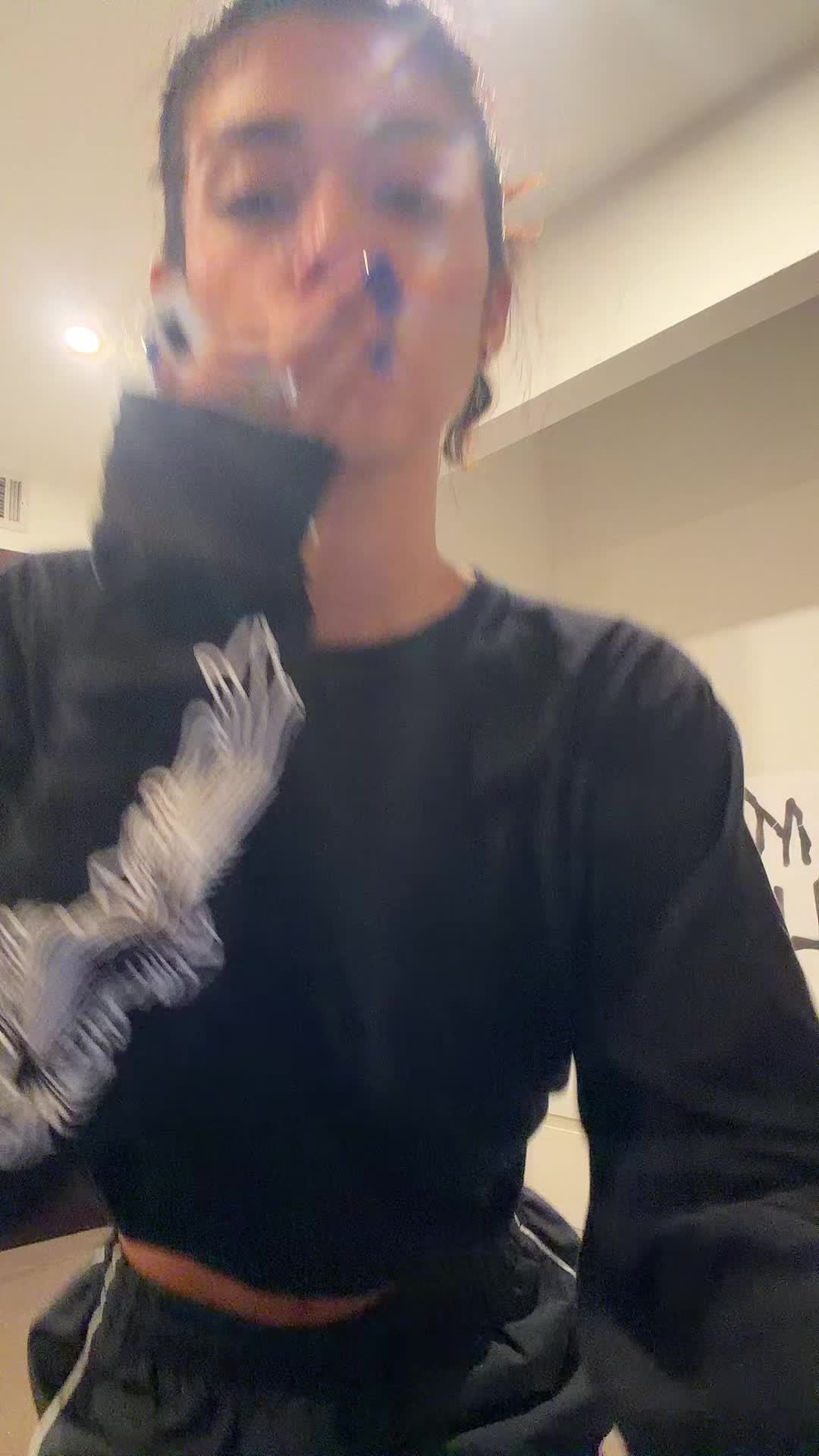 @iz