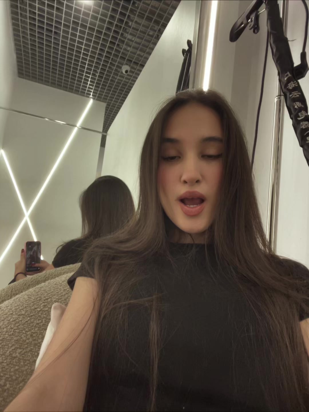 @Кареглазая брюнетка🌸