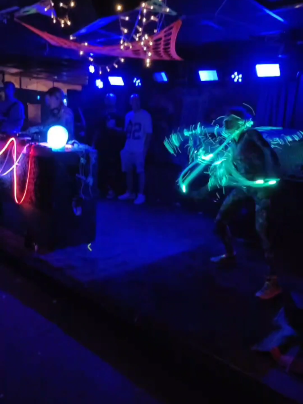 @SpaceDiscoFlow